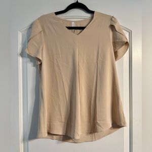Anyally Women's Short Sleeve Blouse - Small -‎ NWT